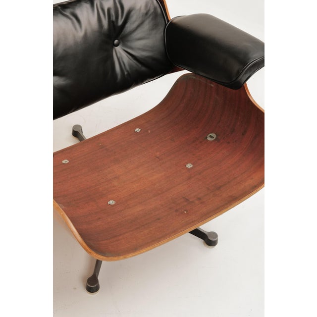 Lounge Chair by Charles & Ray Eames for Herman Miller, 1970s For Sale - Image 11 of 15
