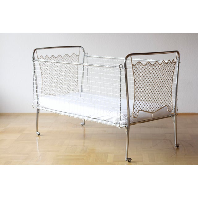 Vintage Childrens Bed in Tubular Steel, Rattan and Mesh, 1960s For Sale - Image 9 of 9