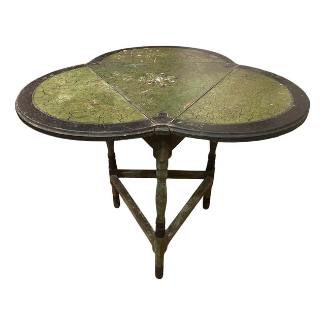 Early 20th Century Triangular Drop Leaf Table For Sale