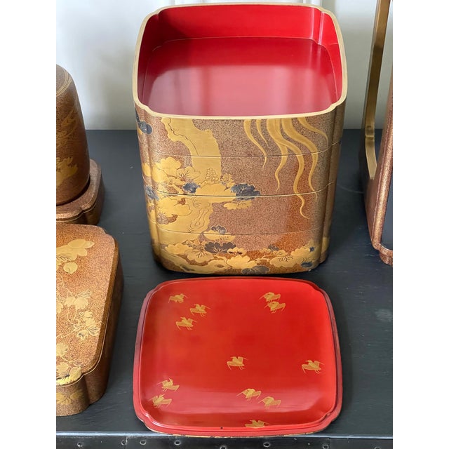 Japonisme Japanese Maki-e Lacquerware Portable Picnic Set Sagejubako For Sale - Image 3 of 18