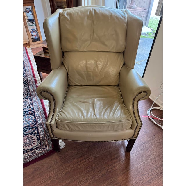 Mid-Century Modern VTG Classic Leather Inc Mahogany Chippendale Wingback Chair Ottoman Beige Set For Sale - Image 3 of 15