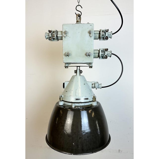 Grey Cast Aluminium Explosion Proof Lamp with Enameled Shade from Elektrosvit, 1970s For Sale - Image 14 of 18