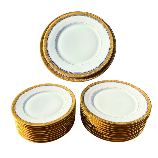 Mid-Century French Limoges Porcelain Dinnerware with Painted Fine Gold, 1950s, Set of 20 For Sale - Image 3 of 11