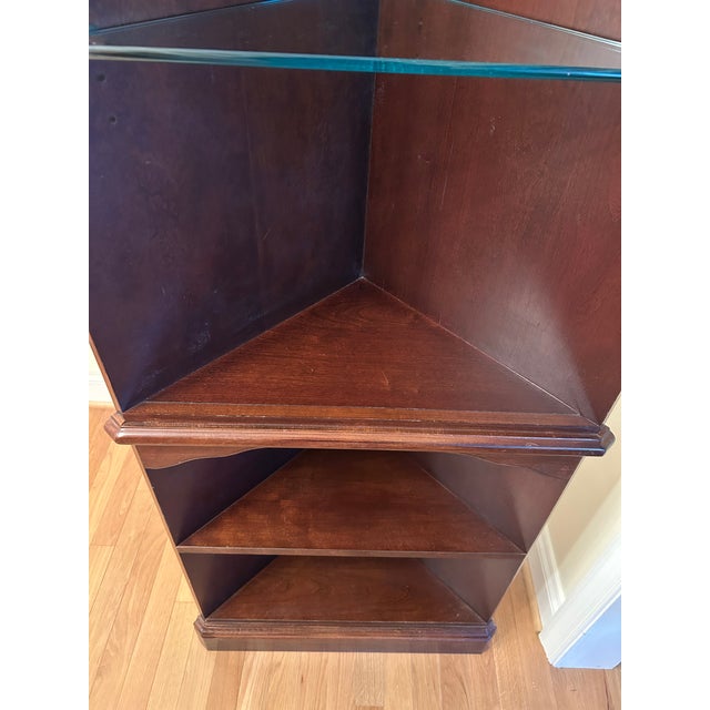 Late 20th Century Vintage Hooker Furniture Illuminated Traditional Cherry Open Corner Cabinet For Sale - Image 5 of 10
