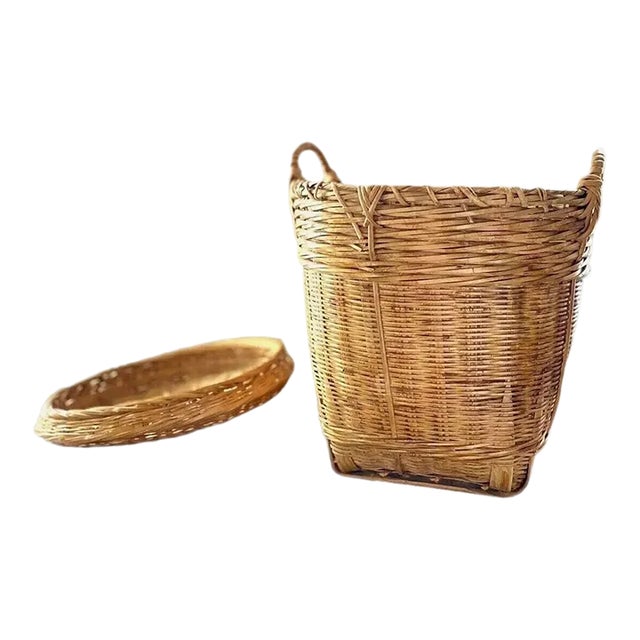 Mid Century Chinese Chippendale Rattan Basket With Lid For Sale