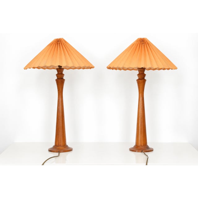 Vintage French Wood Baluster Table Lamps with Pleated Orange Shades, 1960s, Set of 2 For Sale - Image 9 of 13