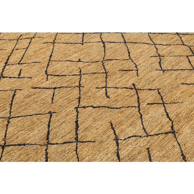 Textile 10 X 15 Contemporary Soumak Handmade Geometric Jute Rug in Tan Color For Sale - Image 7 of 10