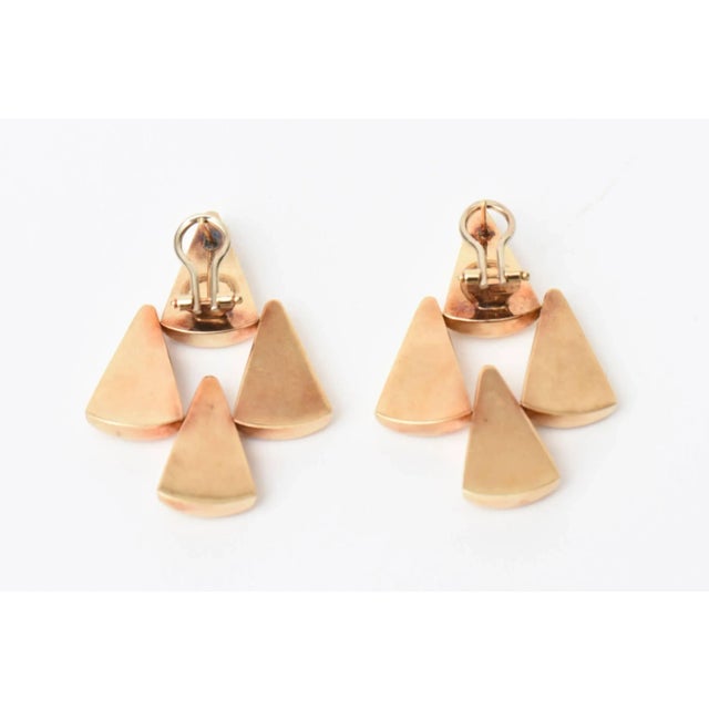 Vintage 14 Karat Gold Pierced Lever Back Sculptural Chandelier Earrings Italian Pair Of For Sale In Miami - Image 6 of 10