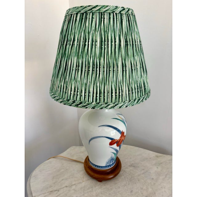 1970s 1970s Japanese Iris Lamp With Green Pleated Shade For Sale - Image 5 of 11