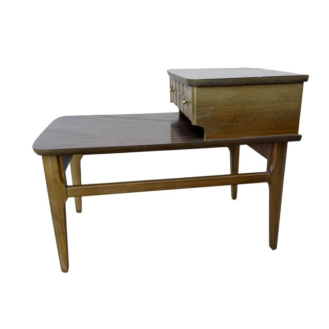 Mersman Mid 20th Century Modern Walnut and Laminate Set Up Side Table For Sale - Image 13 of 18