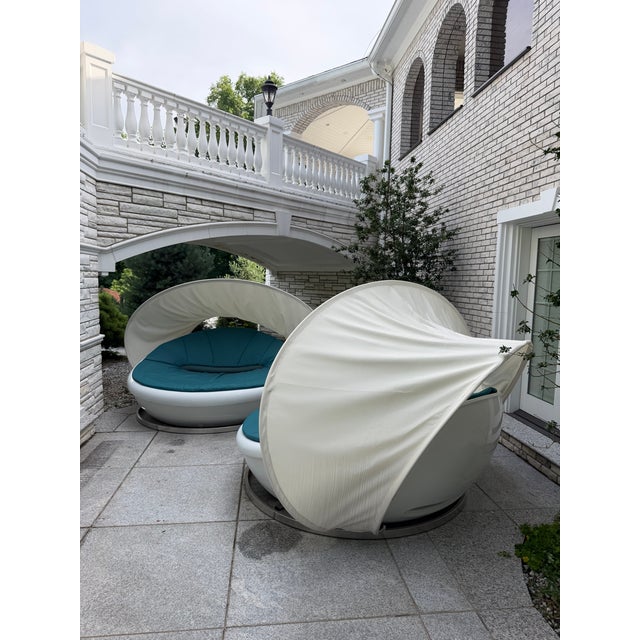 Pair of Solpuri “Lagoon” Outdoor Swivel Daybeds by Klaus Nolting For Sale - Image 4 of 18