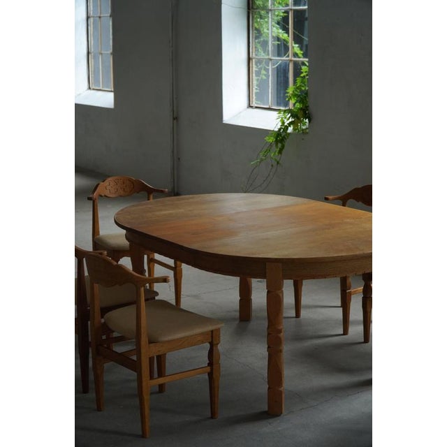 Mid-Century Modern Danish Round Extendable Oak Dining Table, 1960s For Sale - Image 10 of 18