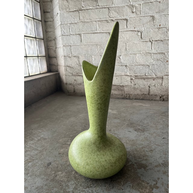 Mid-Century Modern "Eccentric Vase" by Haeger in Avocado Green For Sale - Image 10 of 12