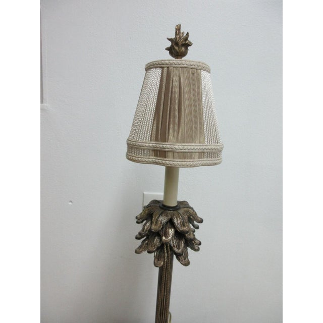 1990s John Richards Faux Bronze Italian Regency Corinthian Column able Lamp Shade B For Sale - Image 4 of 10