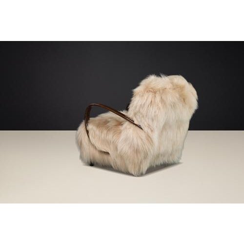 Art Deco Lounge Chair in Icelandic Sheepskin and Bentwood from Jindřich Halabala, 1940s For Sale - Image 4 of 11