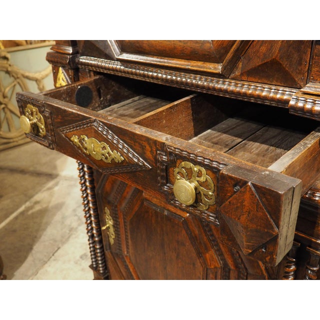 Antique Carved Oak Homme Debout Malouin Cabinet From St. Malo, France, C. 1700 For Sale - Image 9 of 12