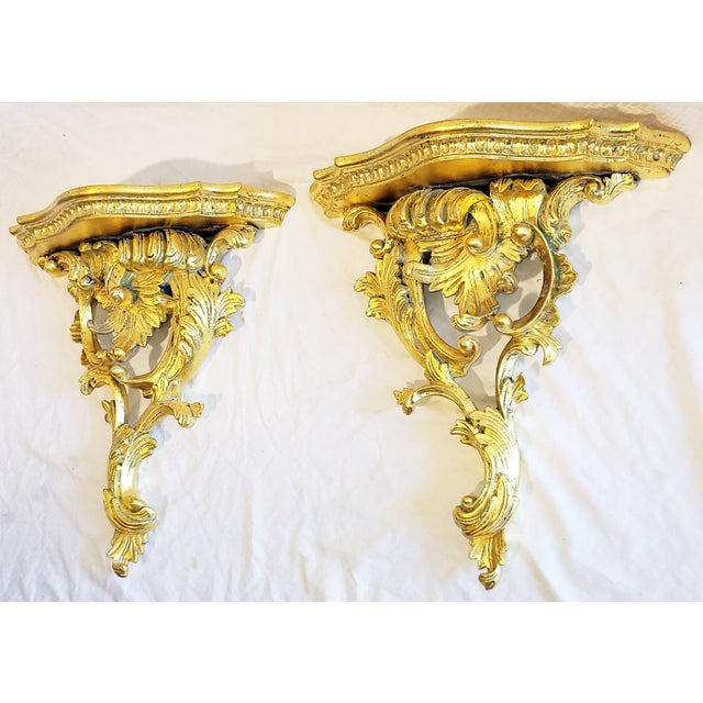 1970s 1970s Italian Carved and Gilded Rococo Wood Wall Bracket Shelves For Sale - Image 5 of 9