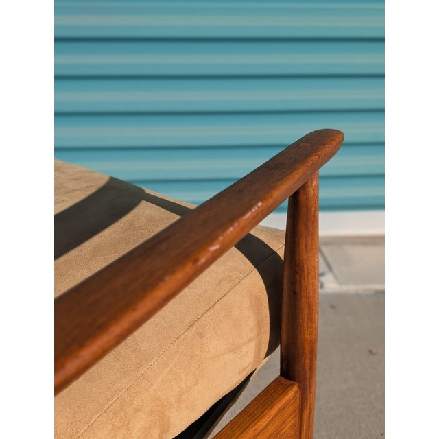 Mid-Century Modern Reclining Lounge Chair Attributed to Milo Baughman for Thayer Coggin, C1960s For Sale - Image 13 of 16