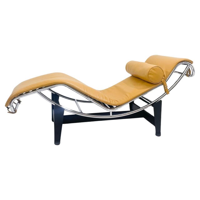 Animal Skin Lounge Chair Lc4 from Le Corbusier for Cassina, Cognac Leather, Italy, 2000 For Sale - Image 7 of 7