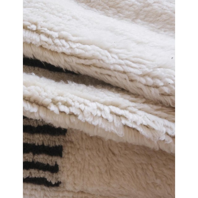 Contemporary Moroccan Contemporary Wool Rug - 10 X 6.7 Ft For Sale - Image 3 of 10