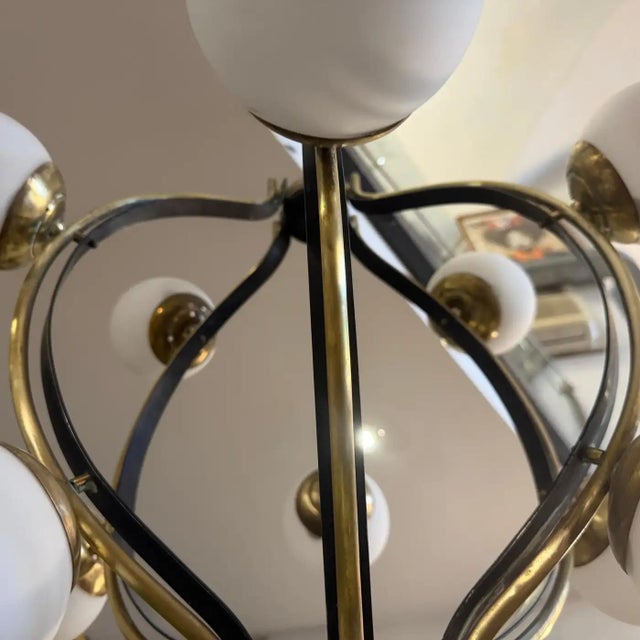 Metal 1950s Mid--Century Modern Brass and White Glass 12 Lights Chandelier by Stilnovo For Sale - Image 7 of 14