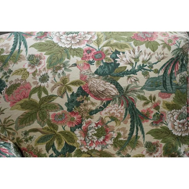 Set of Victorian Asymmetrical Armchairs in Giltwood with Embroidered Bird Covers For Sale - Image 17 of 18