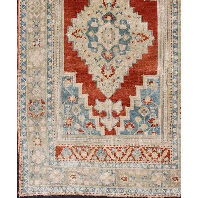 Medallion Vintage Turkish Oushak Turkish in Mid-Century Modern Red, Cream and Light Blue For Sale - Image 4 of 13