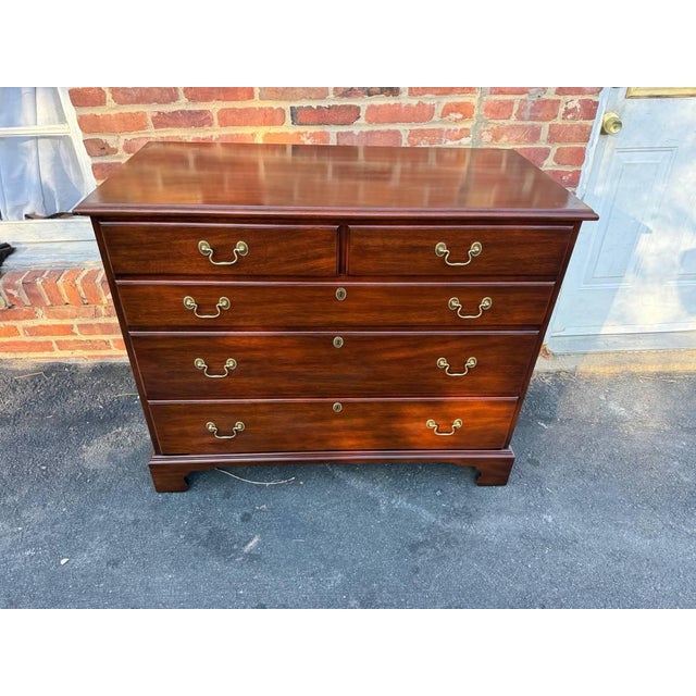 American Late 20th Century Henkel Harris George III Mahogany Chest of Drawers For Sale - Image 3 of 17