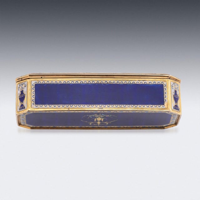 Early 19th Century Antique German 18k Gold and Enamel Snuff Box, 1820 For Sale - Image 5 of 18