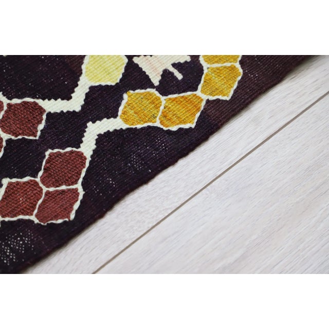 1960s Tribal Style Red Handmade Oushak Kilim Rug For Sale In Sacramento - Image 6 of 12