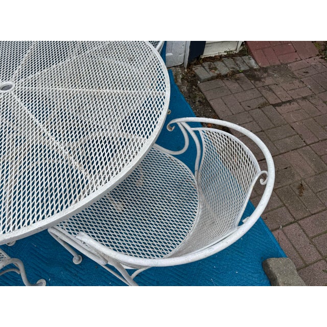Mid Century Scroll Leg Wrought Iron Patio Set of 5 For Sale In New York - Image 6 of 12