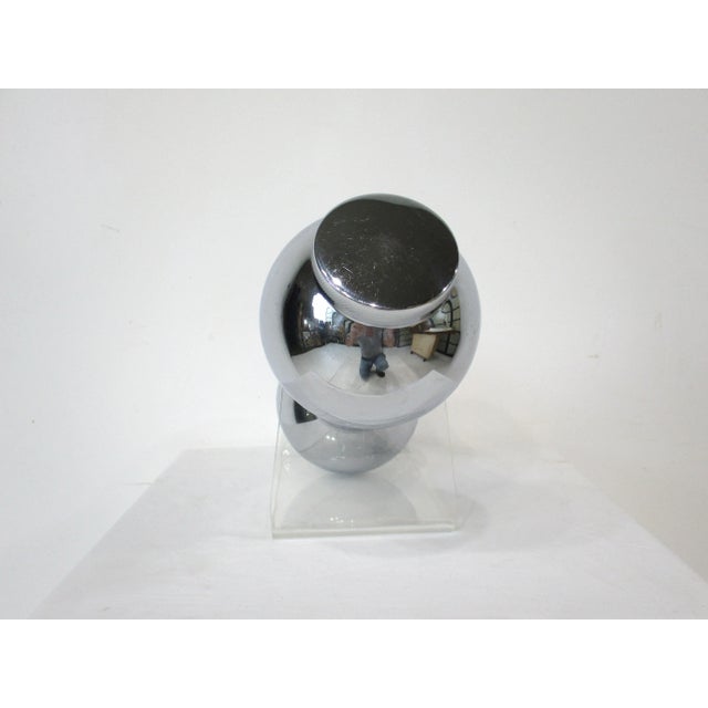 Chase Brass and Copper Company Art Deco Chrome Dumbbell Cocktail Shaker For Sale - Image 4 of 9