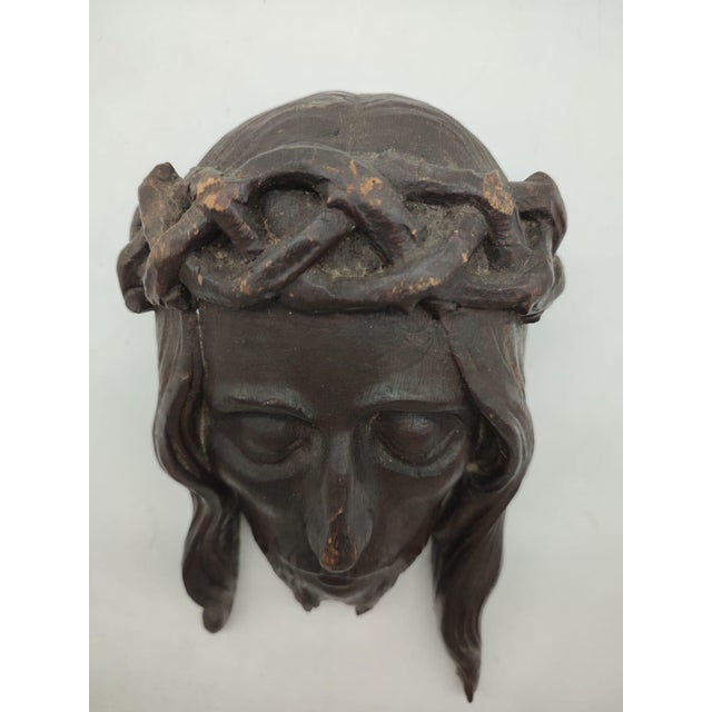 Large Ecce Homo Sacred Relief of Christ's Head in Walnut, 1720s For Sale - Image 12 of 13