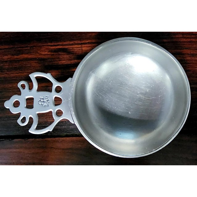 Metal Antique English Fine Polished Pewter Taster With Ornate Handle For Sale - Image 7 of 9