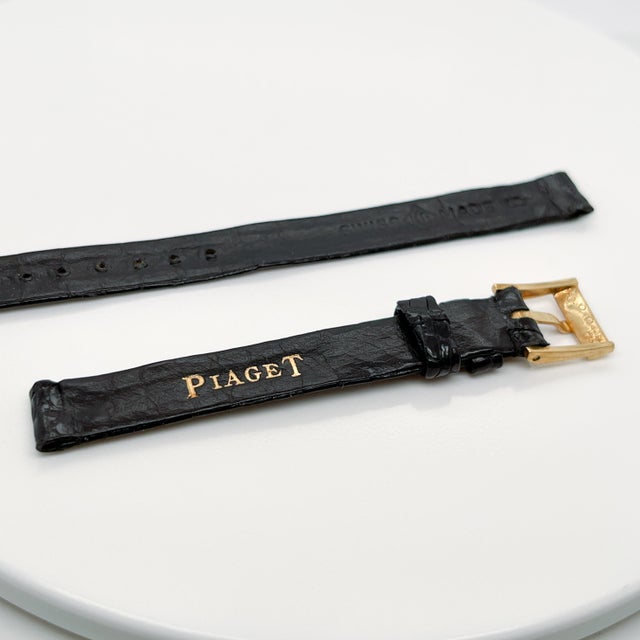 Piaget Vintage Unused Piaget 18 Karat Gold & 9mm Leather Wrist Watch Band For Sale - Image 4 of 9