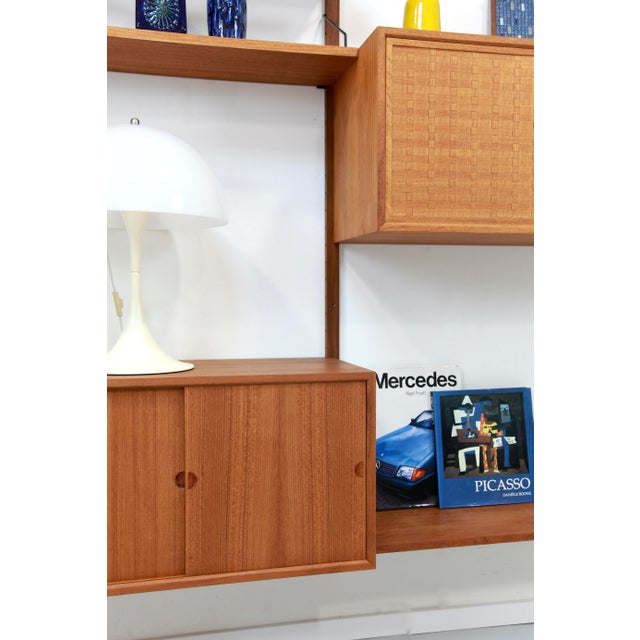 Royal System Shelving System in Teak from Poul Cadovius, 1960s, Set of 15 For Sale - Image 9 of 18