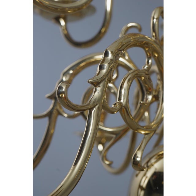 Virginia Metalcrafters Colonial Williamsburg Brass Chandelier For Sale In Philadelphia - Image 6 of 10