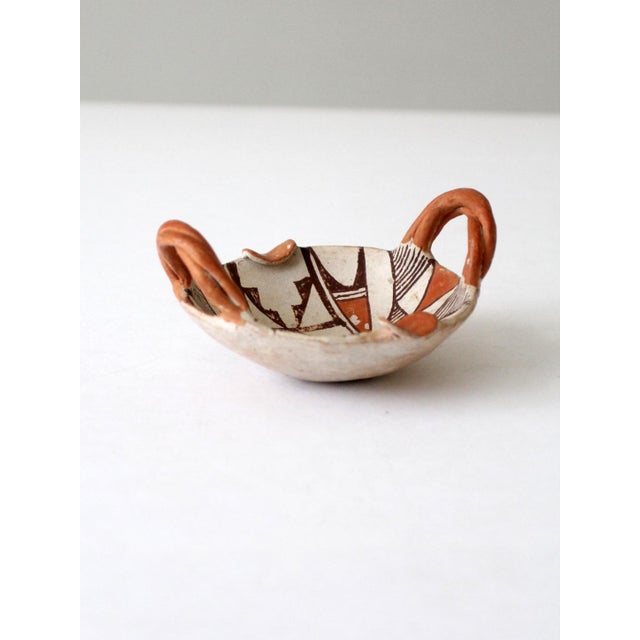 Late 20th Century Vintage Acoma Pueblo Pottery For Sale - Image 5 of 11