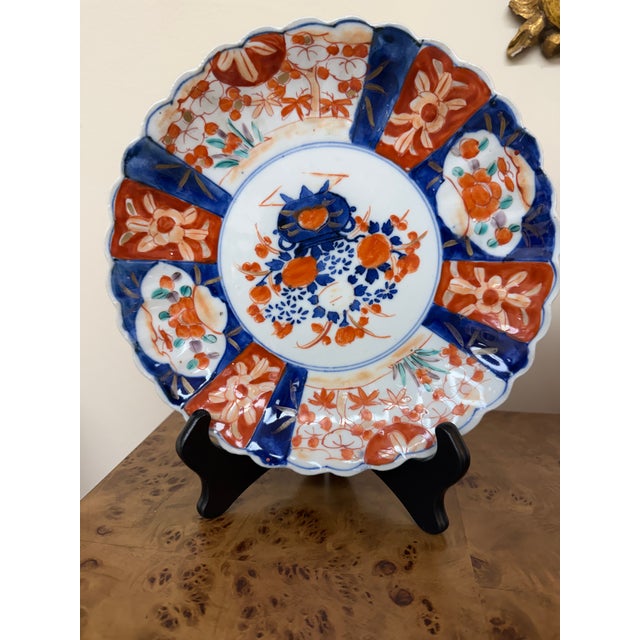 Ceramic Antique Japanese Imari Plates, a Complementary Pair of 2 For Sale - Image 7 of 10