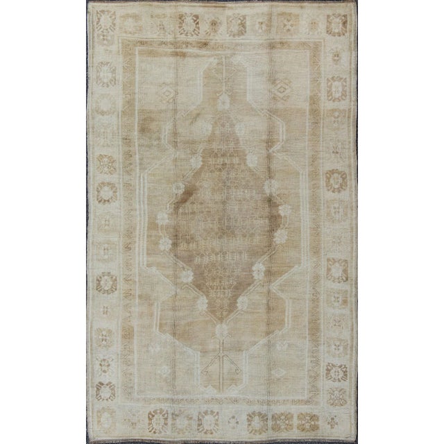 Textile Vintage Oushak Rug With Soft Beige, Warm Taupe, and Ivory Tones For Sale - Image 7 of 7
