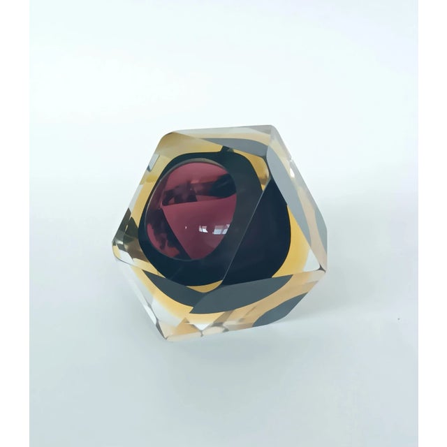 Faceted Sommerso Murano Glass Bowl, in Good conditions. Designed 1970 to 1979