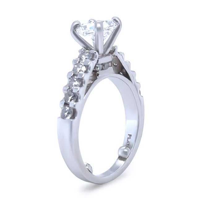 GIA Platinum Cushion Cut Diamond Ring 2.00ct 8.95g For Sale - Image 6 of 10
