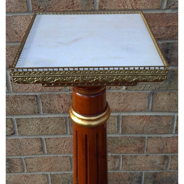 Neoclassical Pair Mahogany and Gilt Decorated Galleried Marble Top Pedestals by Francesco Meroni For Sale - Image 3 of 18