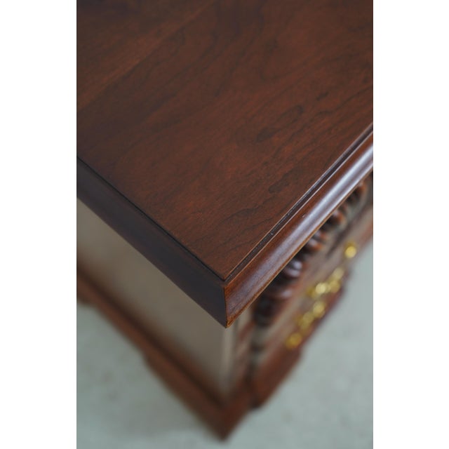 Goddard Townsend Cherry Blockfront Bachelor Chest For Sale - Image 13 of 17