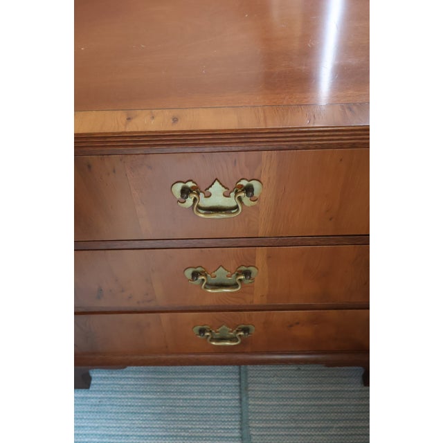 English Biggs of Richmond Chippendale Mahogany Bachelor’s Chest With Brass Hardware For Sale - Image 3 of 18