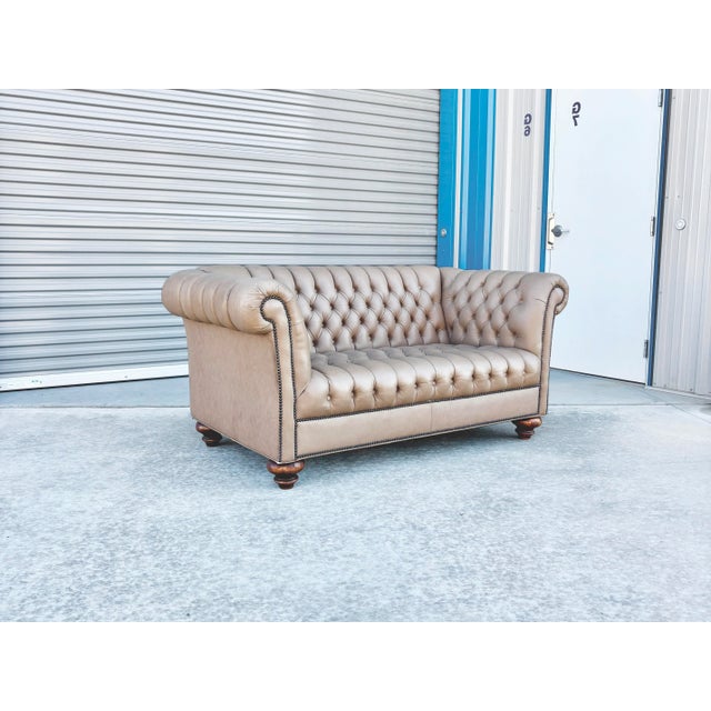 Tan 1970s Vintage Tan Leather Tufted Chesterfield Loveseat For Sale - Image 8 of 12