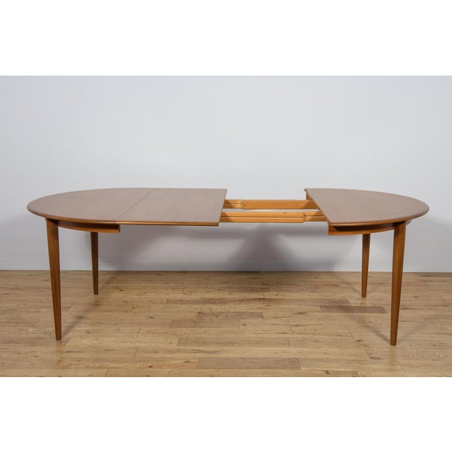 Mid-Century Round Teak Extendable Dining Table from Skovmand & Andersen, Denmark, 1960s For Sale - Image 6 of 18