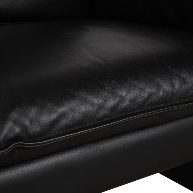 Scala Two-Seater Sofa in Leather For Sale - Image 4 of 14