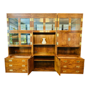 Henredon Campaign Bar Cabinet – Lighted Display, Pull-Out Serving Bar, Brass Hardware and Solid Wood