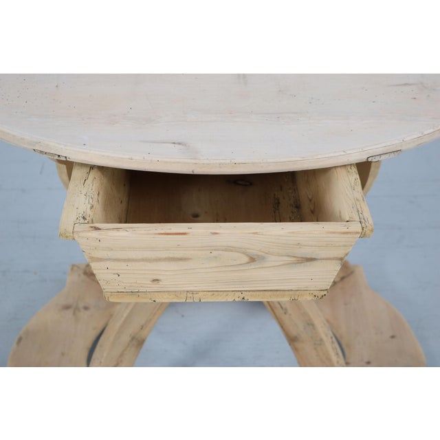 Round Peasant Table, 19th Century For Sale - Image 14 of 18